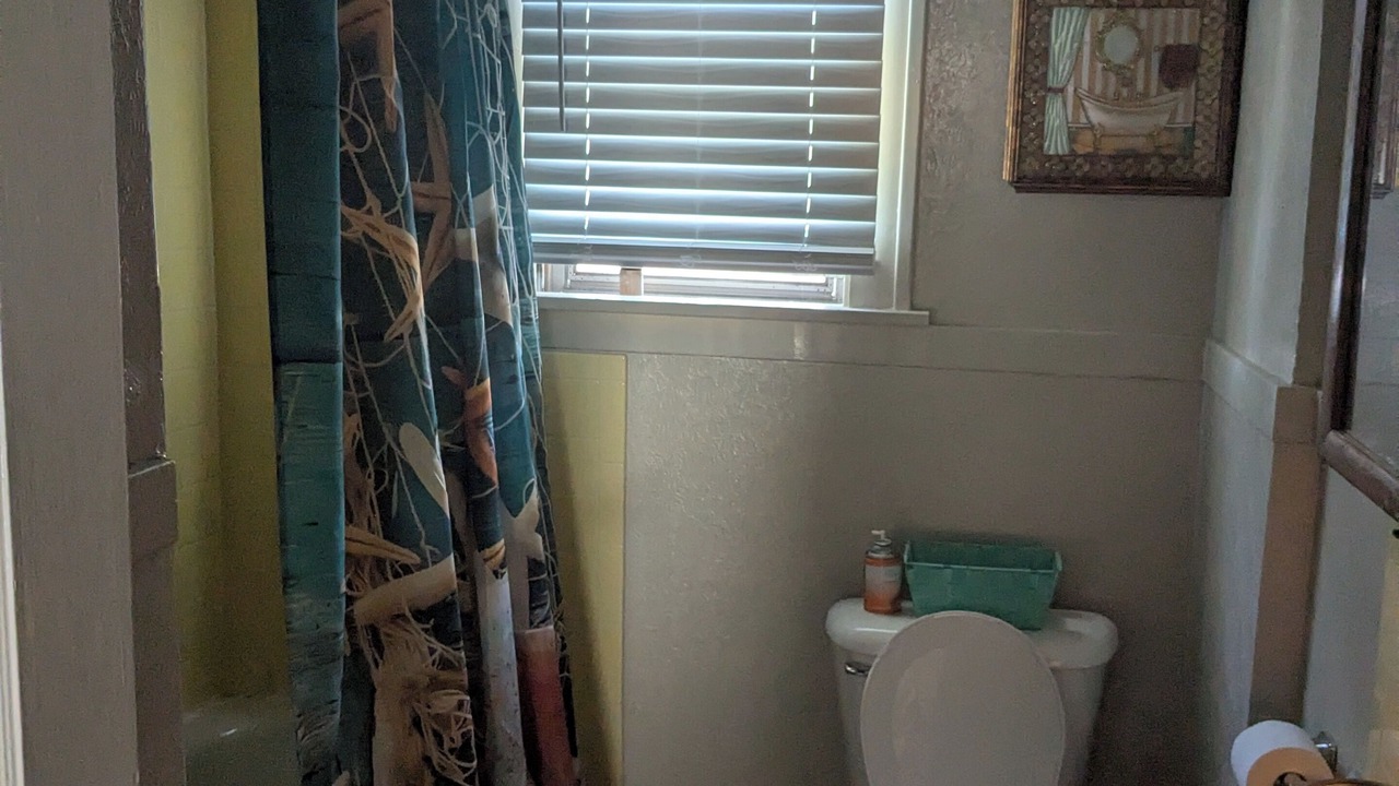 Photo of Bathroom in Pueblo