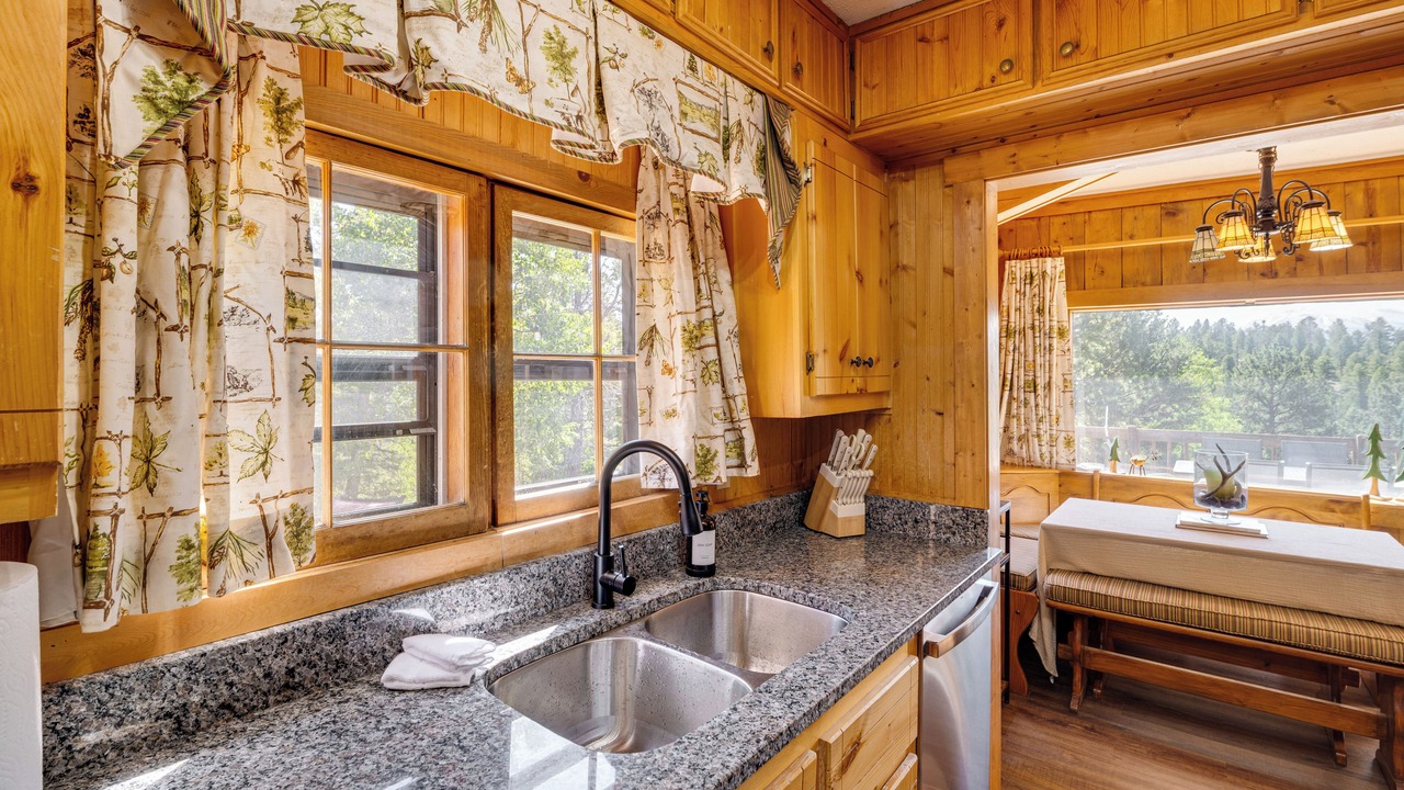 Photo of Kitchen in Divide