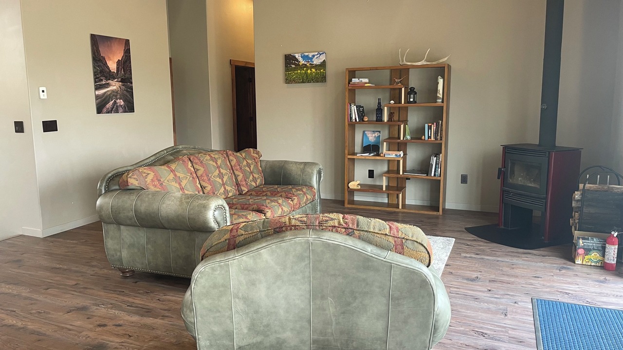 Photo of Livingroom in Gunnison