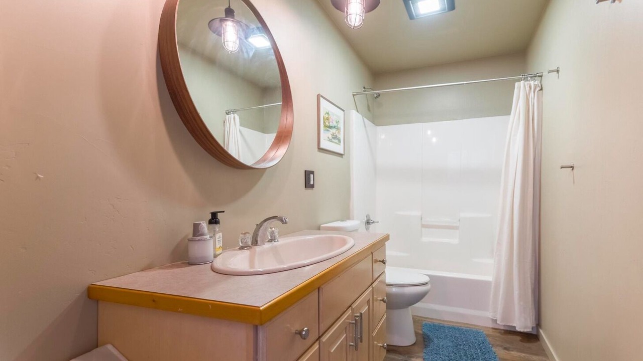 Photo of Bathroom in Gunnison