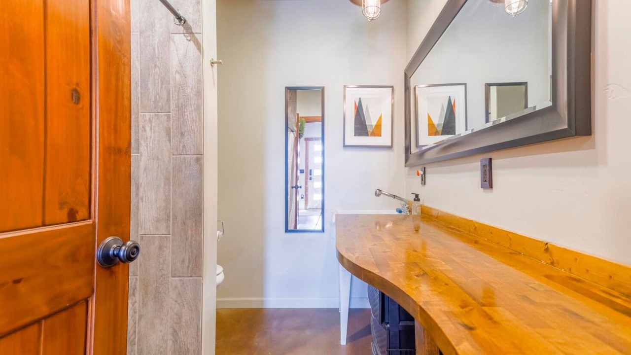Photo of Bathroom in Gunnison