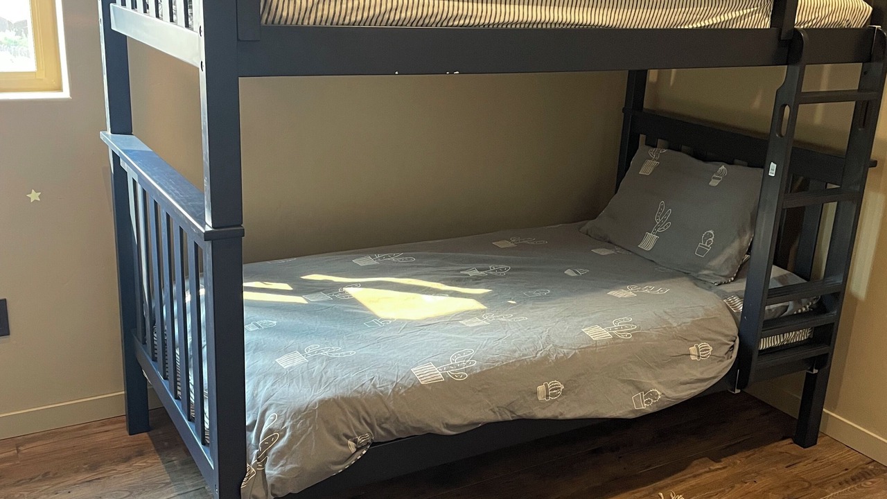 Photo of Bedroom in Gunnison