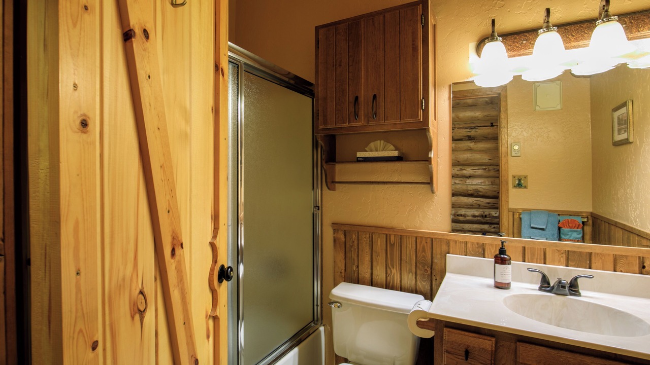 Photo of Bathroom in Timber Ridge Ranch