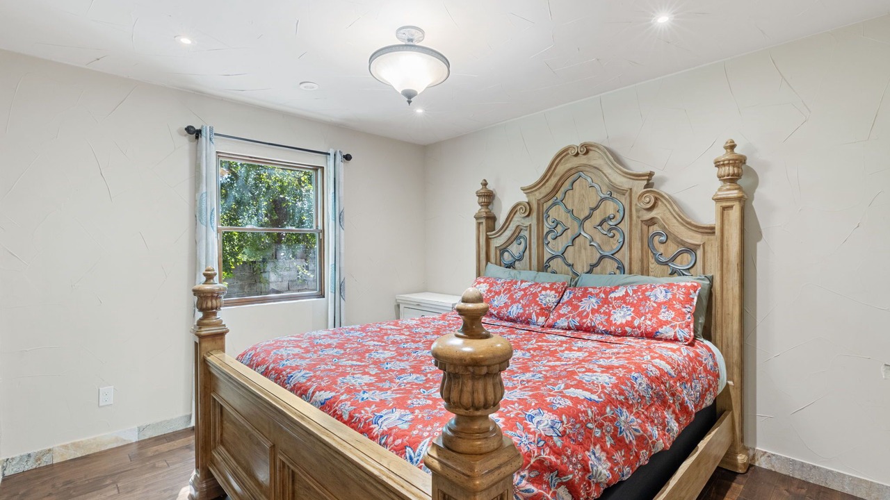 Photo of Bedroom in Broadmoor