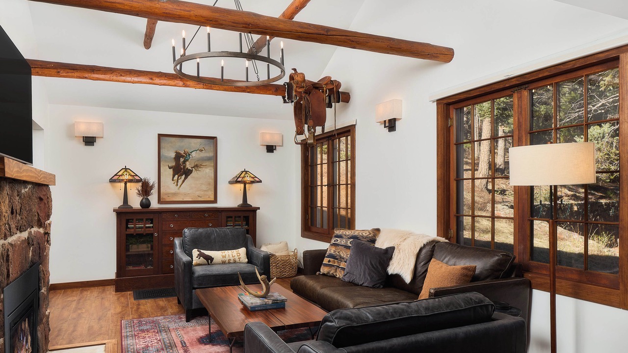 Photo of Livingroom in Cascade