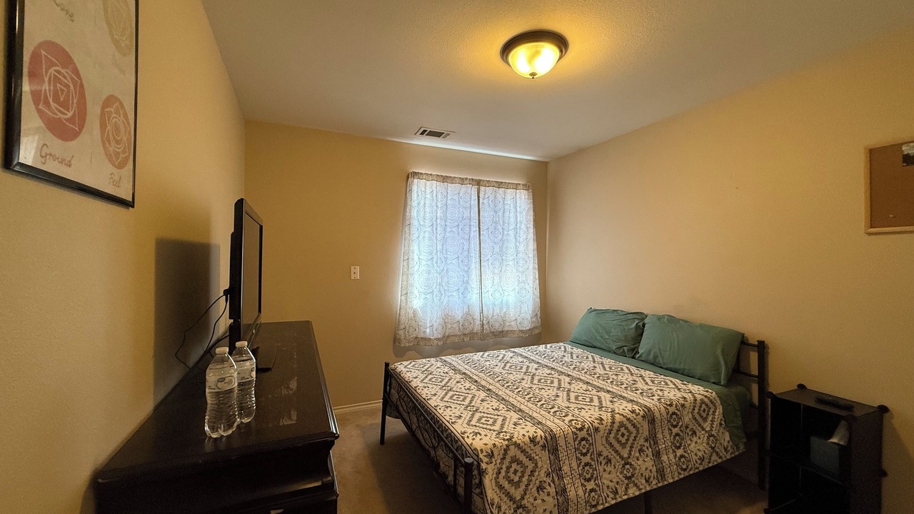 Photo of Bedroom in Pear Park