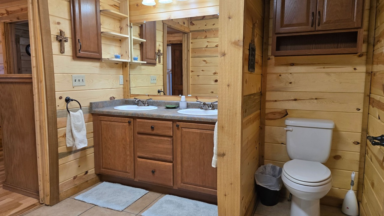 Photo of Bathroom in Alpine Village