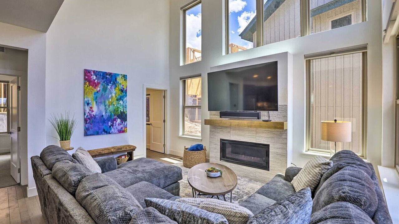Photo of Livingroom in Rendezvous