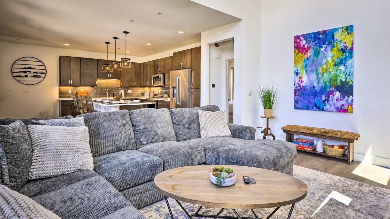 Photo of Livingroom in Rendezvous
