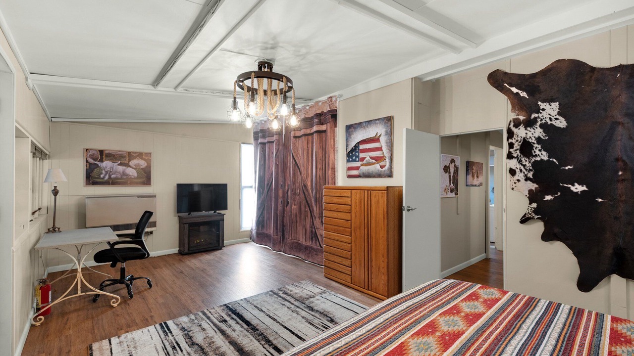 Photo of Bedroom in Colorado Springs