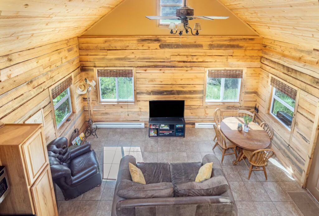 Photo of Livingroom in Hesperus