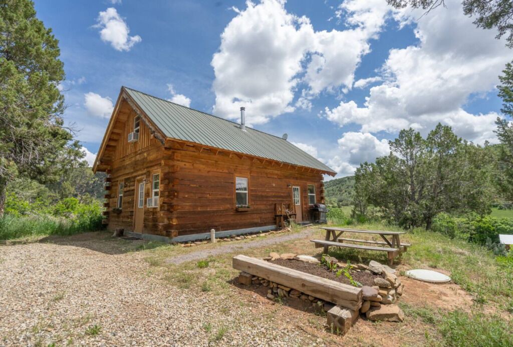 Photo of Outdoor in Hesperus