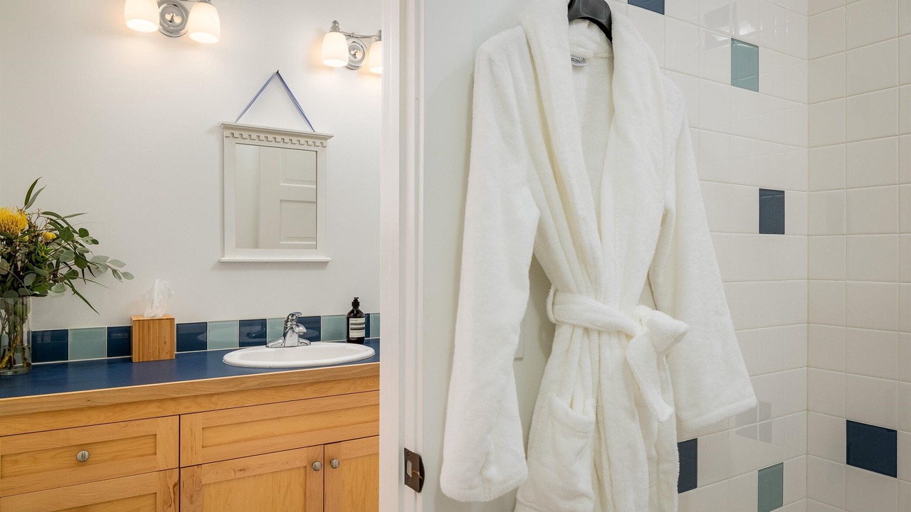 Photo of Bathroom in Newlands
