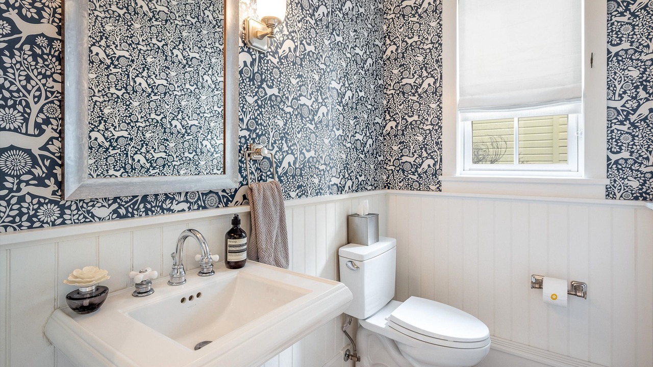 Photo of Bathroom in Newlands