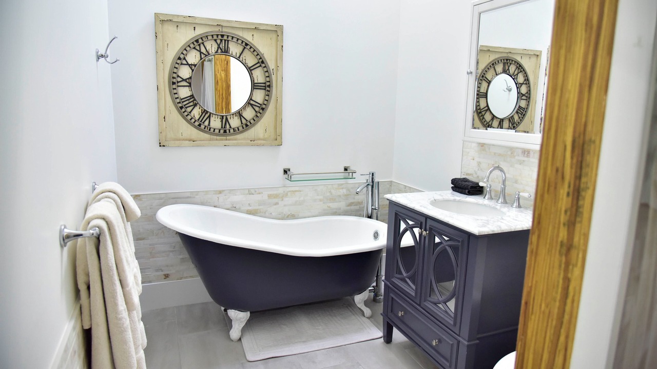 Photo of Bathroom in Highland