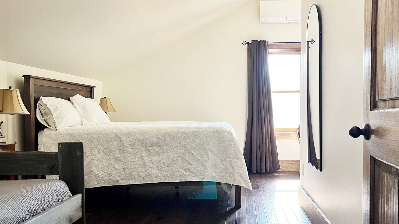 Photo of Bedroom in Sunnyside