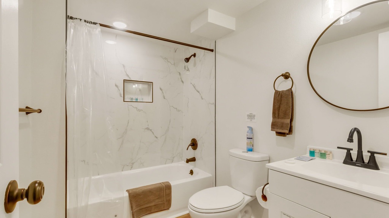 Photo of Bathroom in Allendale Area