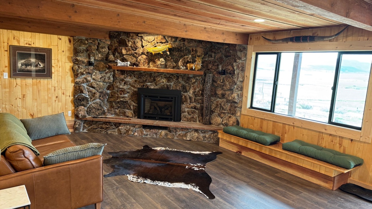 Photo of Livingroom in Meeker