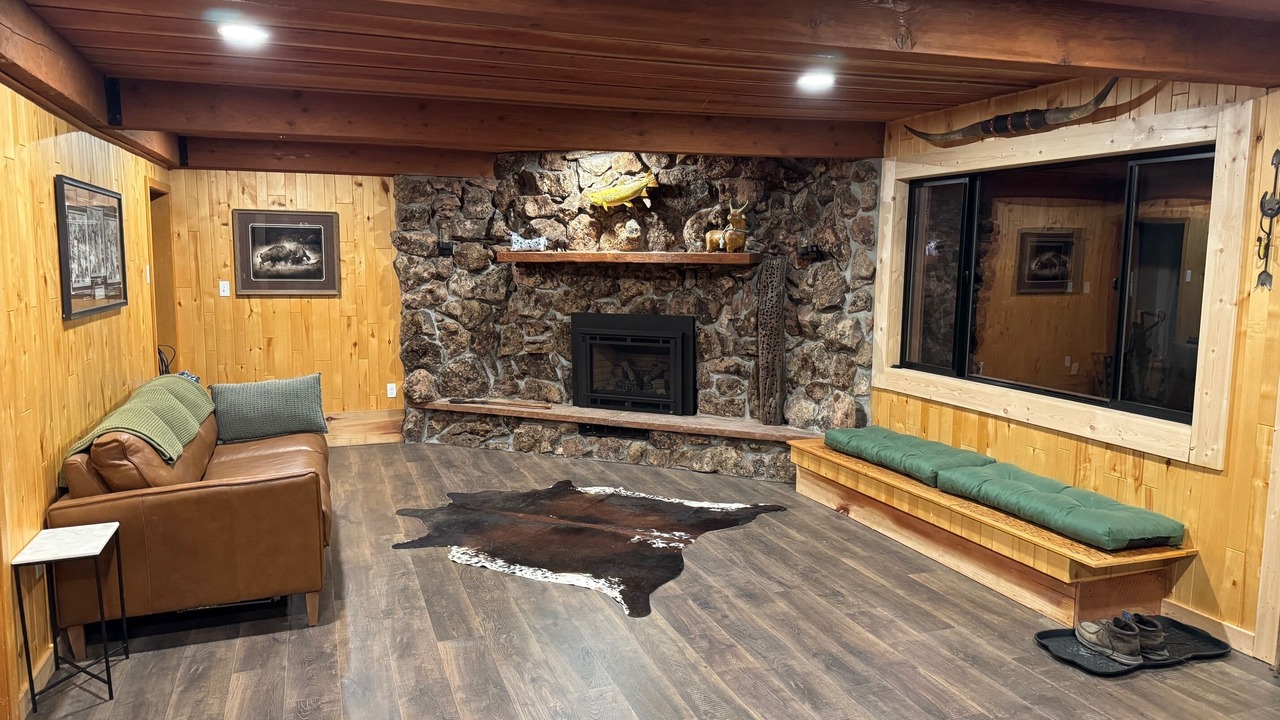 Photo of Livingroom in Meeker