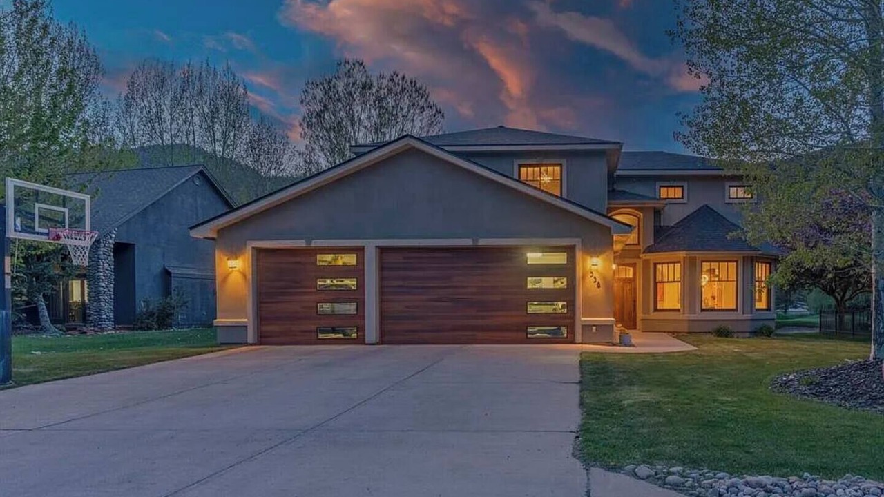 Photo of Outdoor in Dalton Ranch