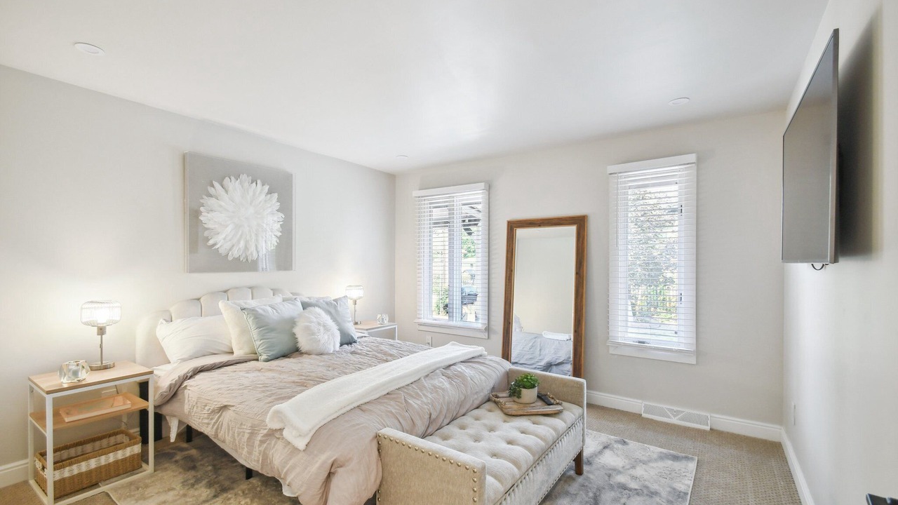 Photo of Bedroom in Applewood West