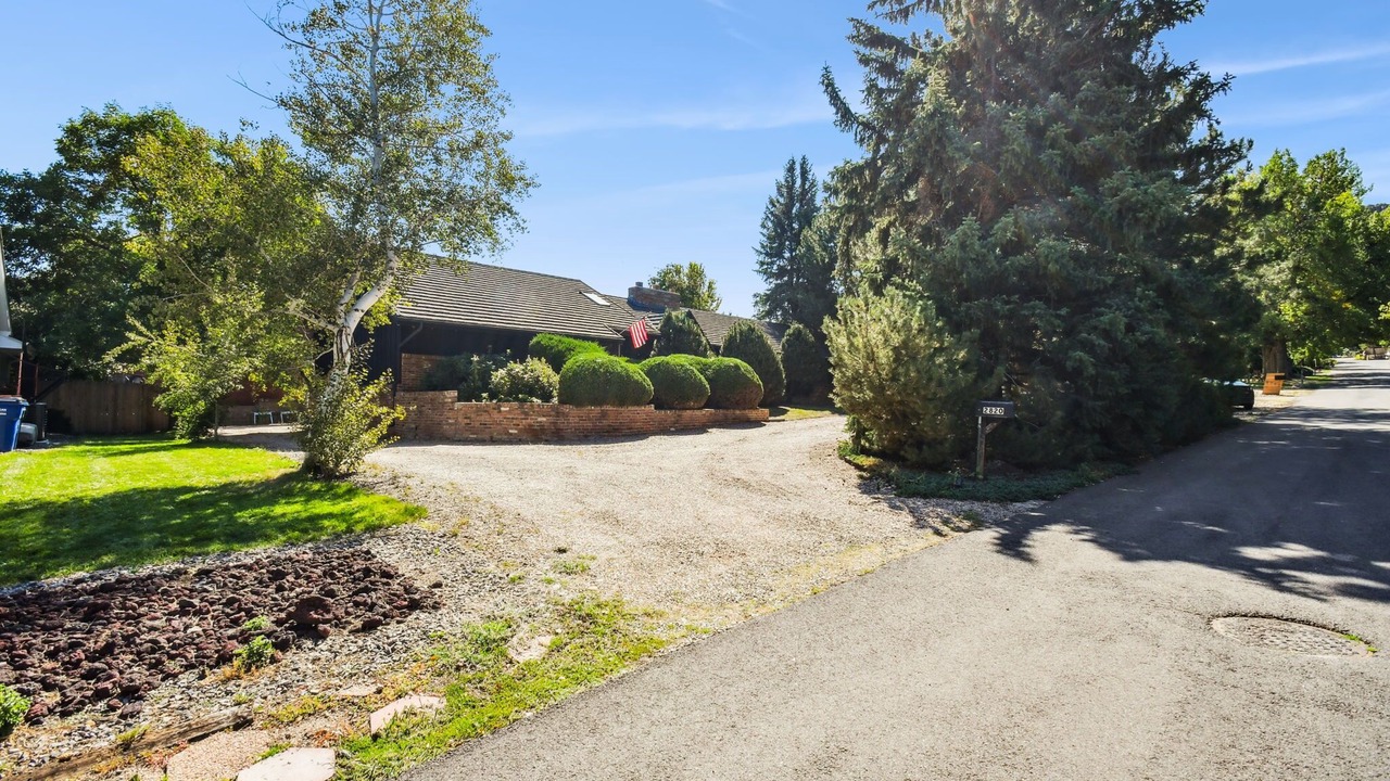 Photo of Outdoor in Applewood West