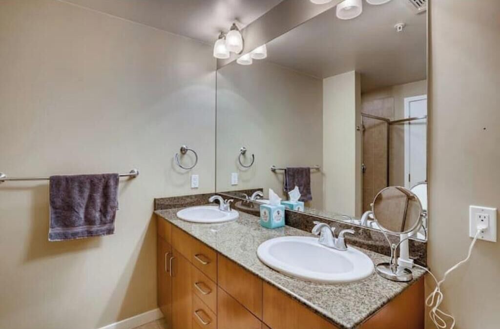 Photo of Bathroom in Central Boulder