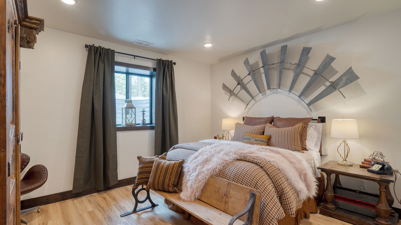 Photo of Others in Elk Court Cabins