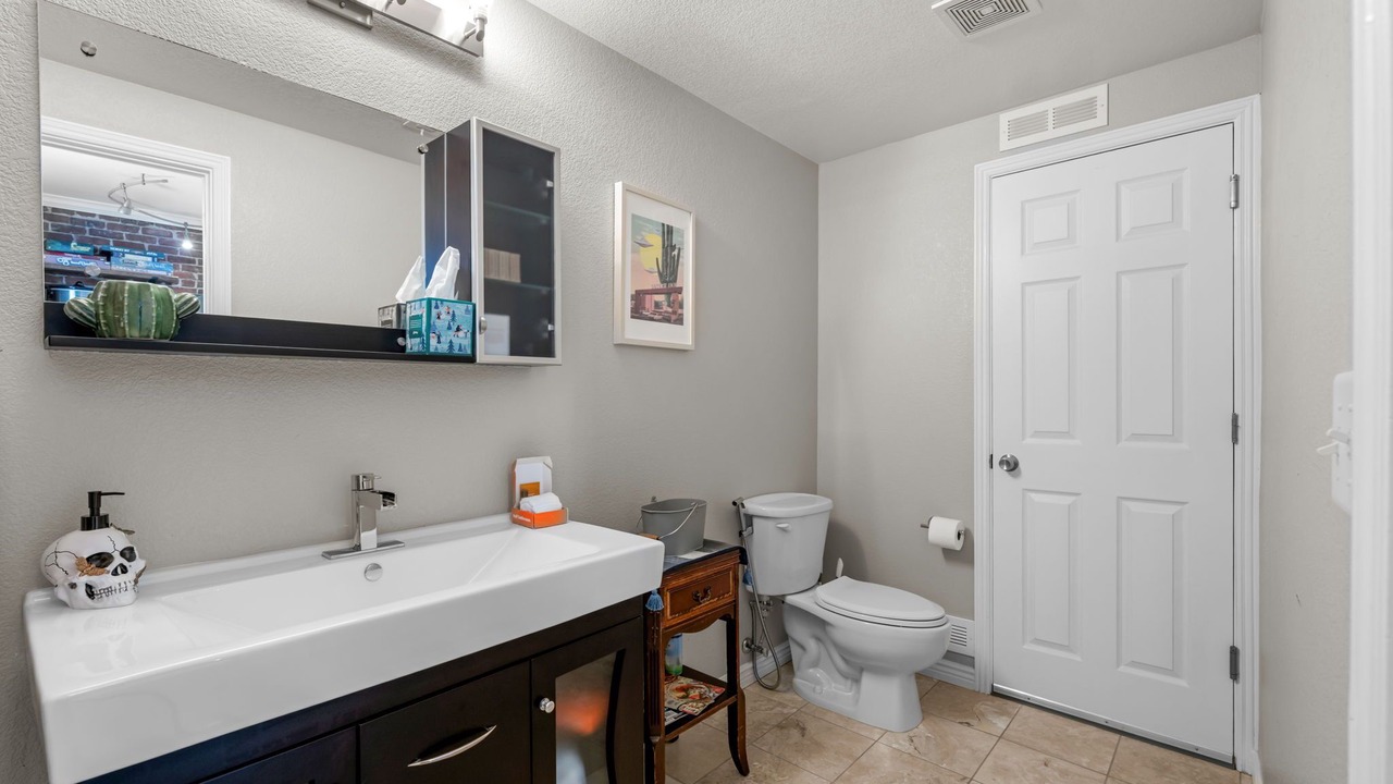Photo of Bathroom in Cheesman Park