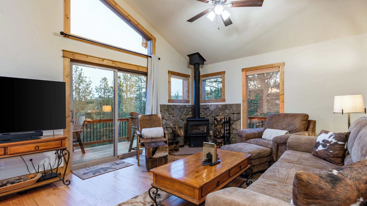 Photo of Livingroom in Pine