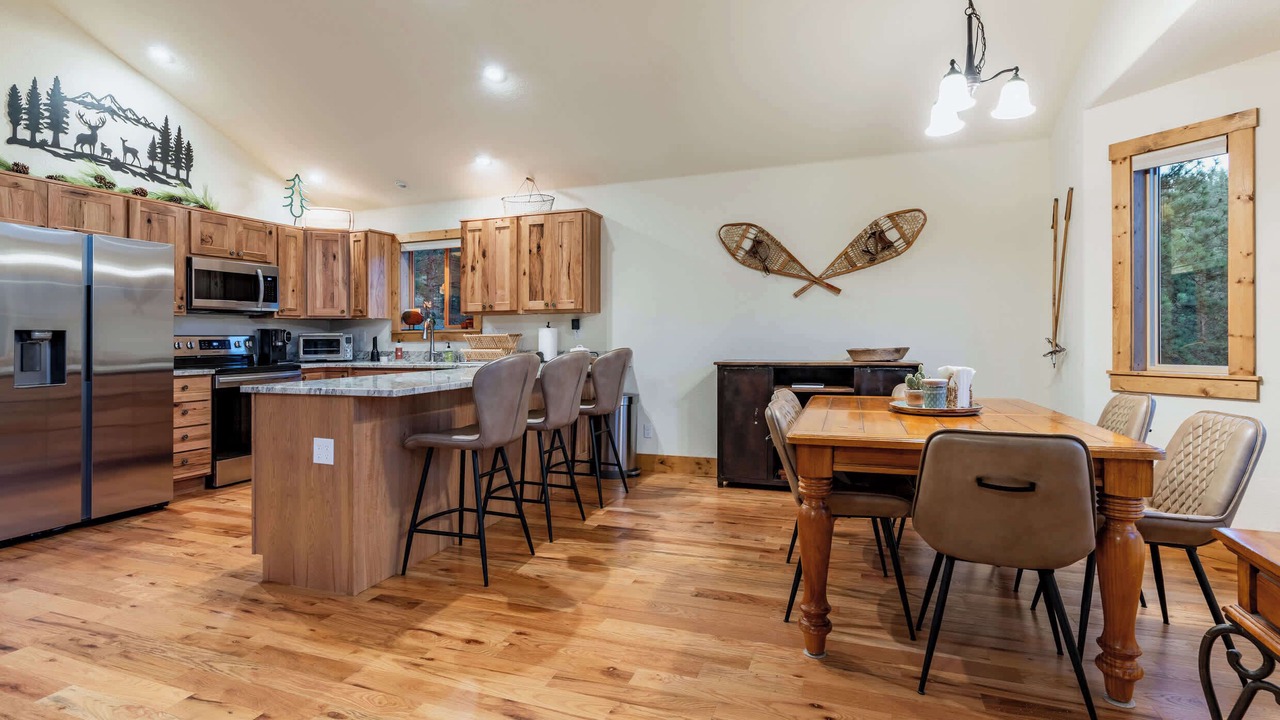 Photo of Kitchen in Pine