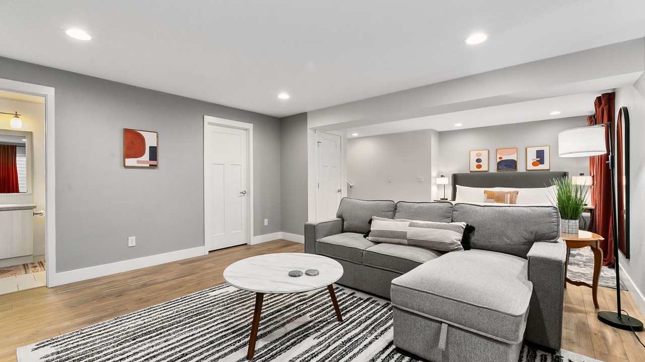 Photo of Bedroom in Old Town North