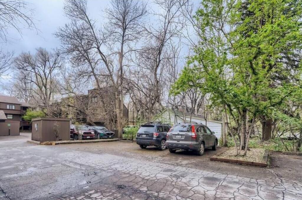 Photo of Others in Central Boulder