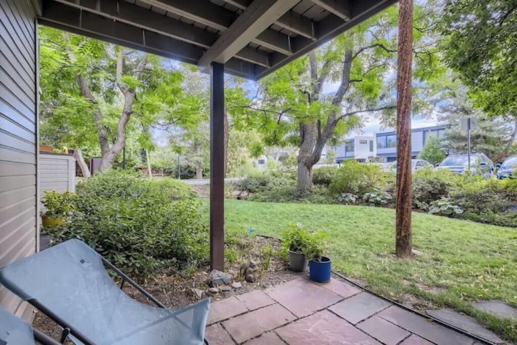 Photo of Patio Balcony in Lower Arapahoe