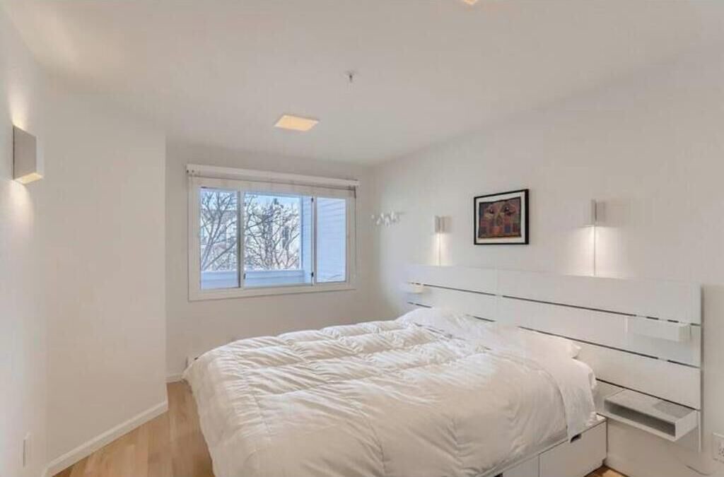 Photo of Bedroom in Panorama Heights