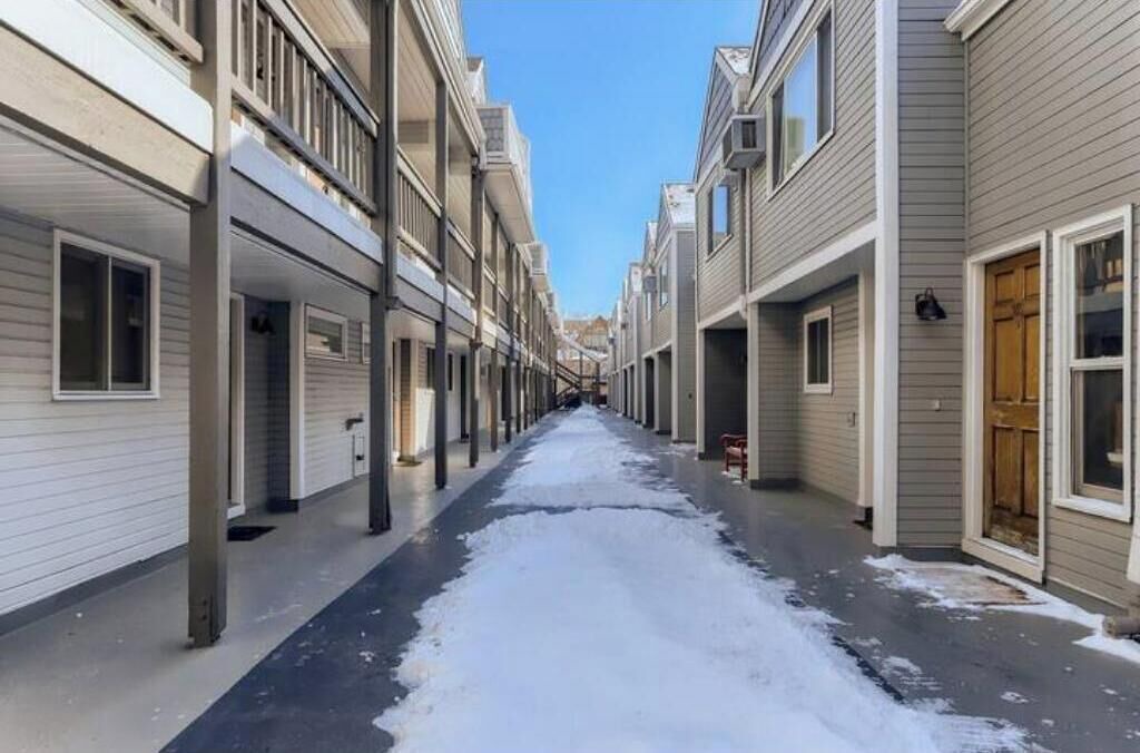 Photo of Outdoor in Panorama Heights
