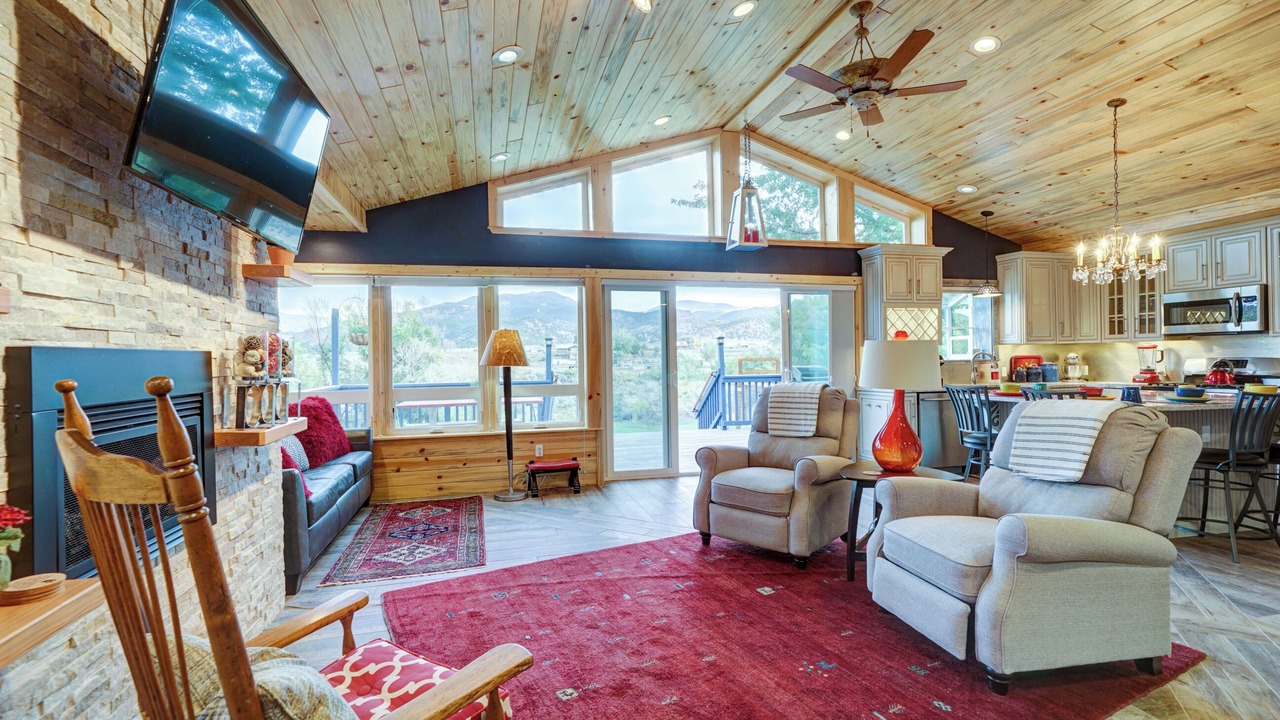 Photo of Livingroom in Howard