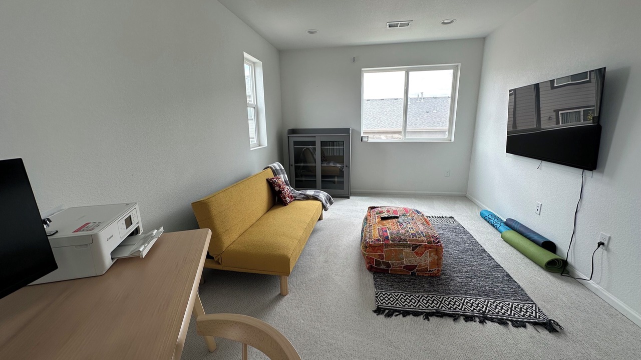 Photo of Livingroom in Commerce City