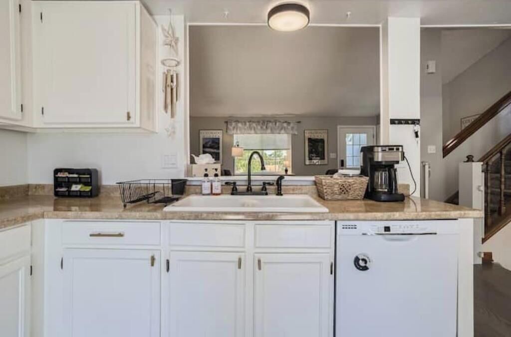 Photo of Kitchen in North Central Westminster