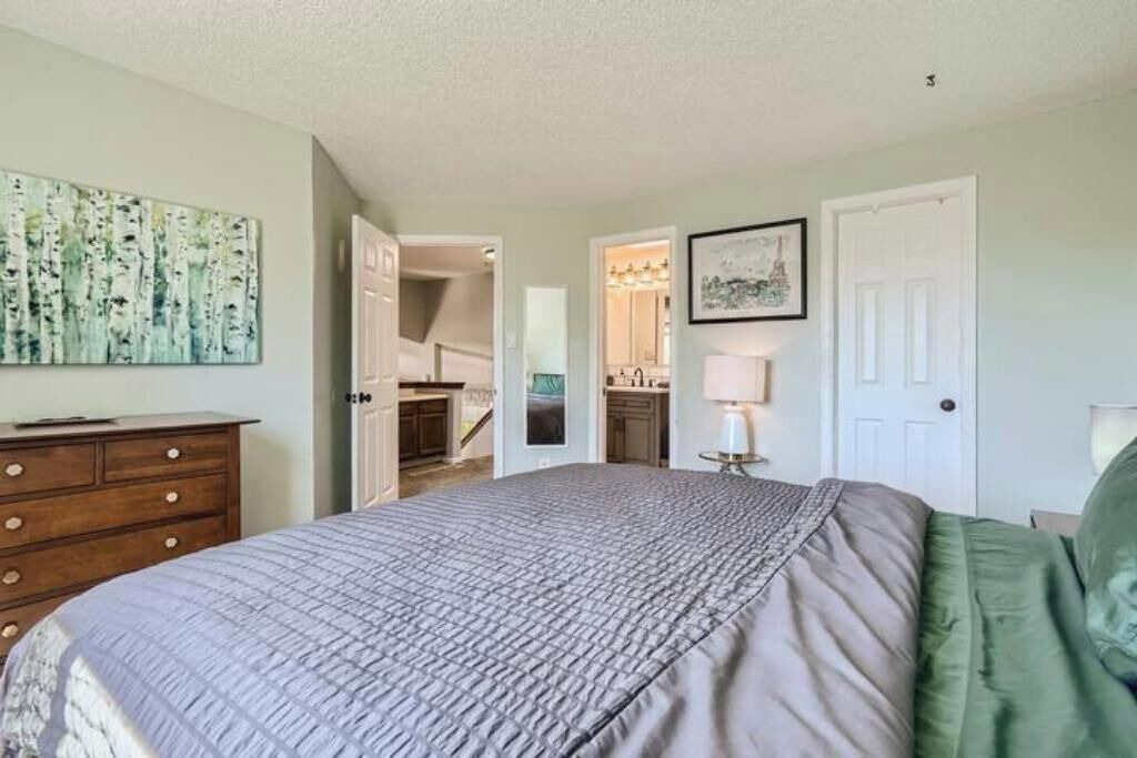 Photo of Bedroom in North Central Westminster