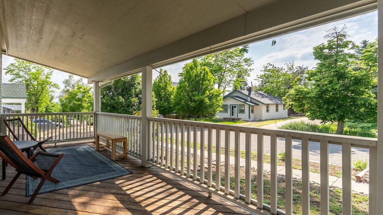 Photo of Patio Balcony in Edgewater