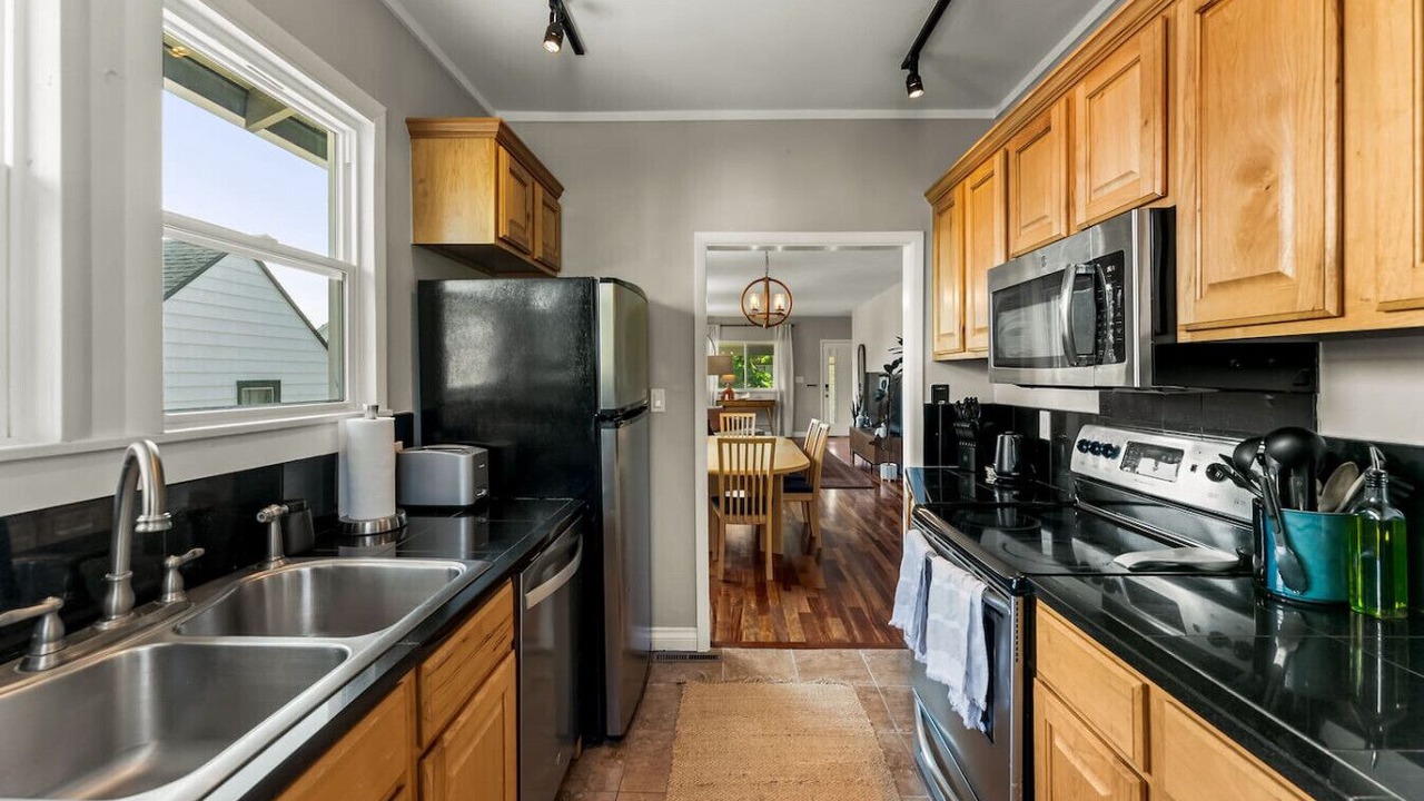 Photo of Kitchen in Edgewater