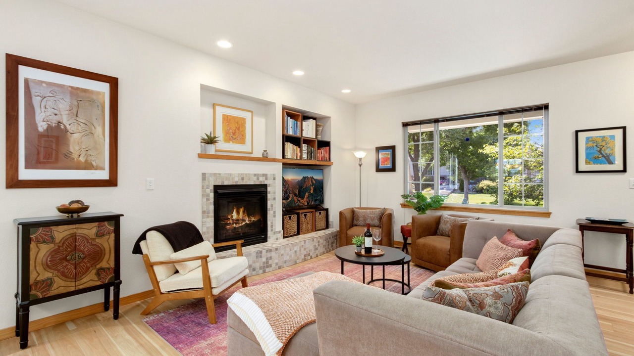 Photo of Livingroom in Rigden Farm