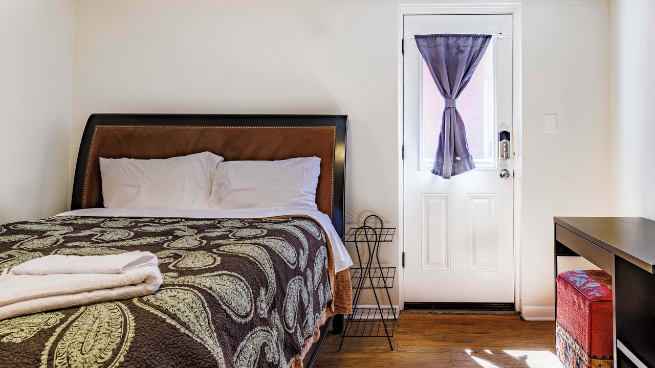 Photo of Bedroom in Golden