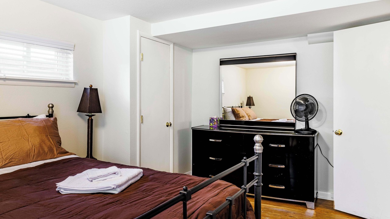 Photo of Bedroom in Golden
