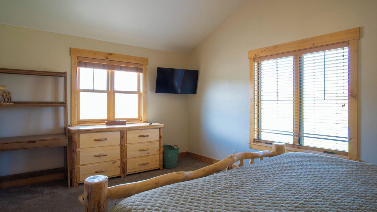 Photo of Bedroom in Grand Elk Ranch