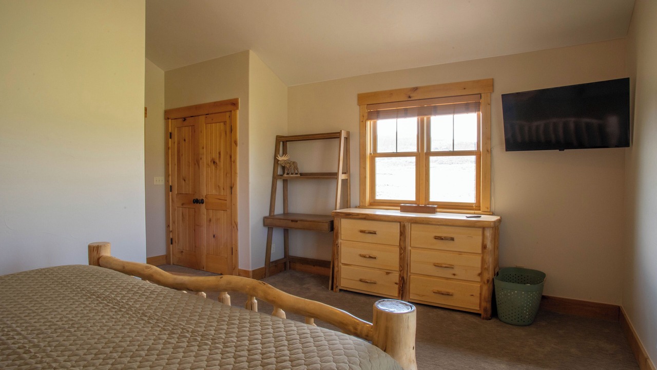 Photo of Bedroom in Grand Elk Ranch