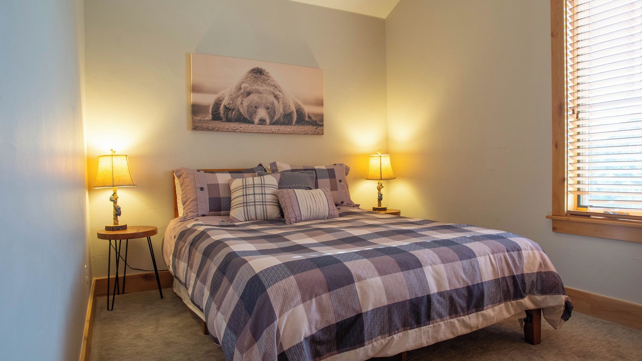 Photo of Bedroom in Grand Elk Ranch