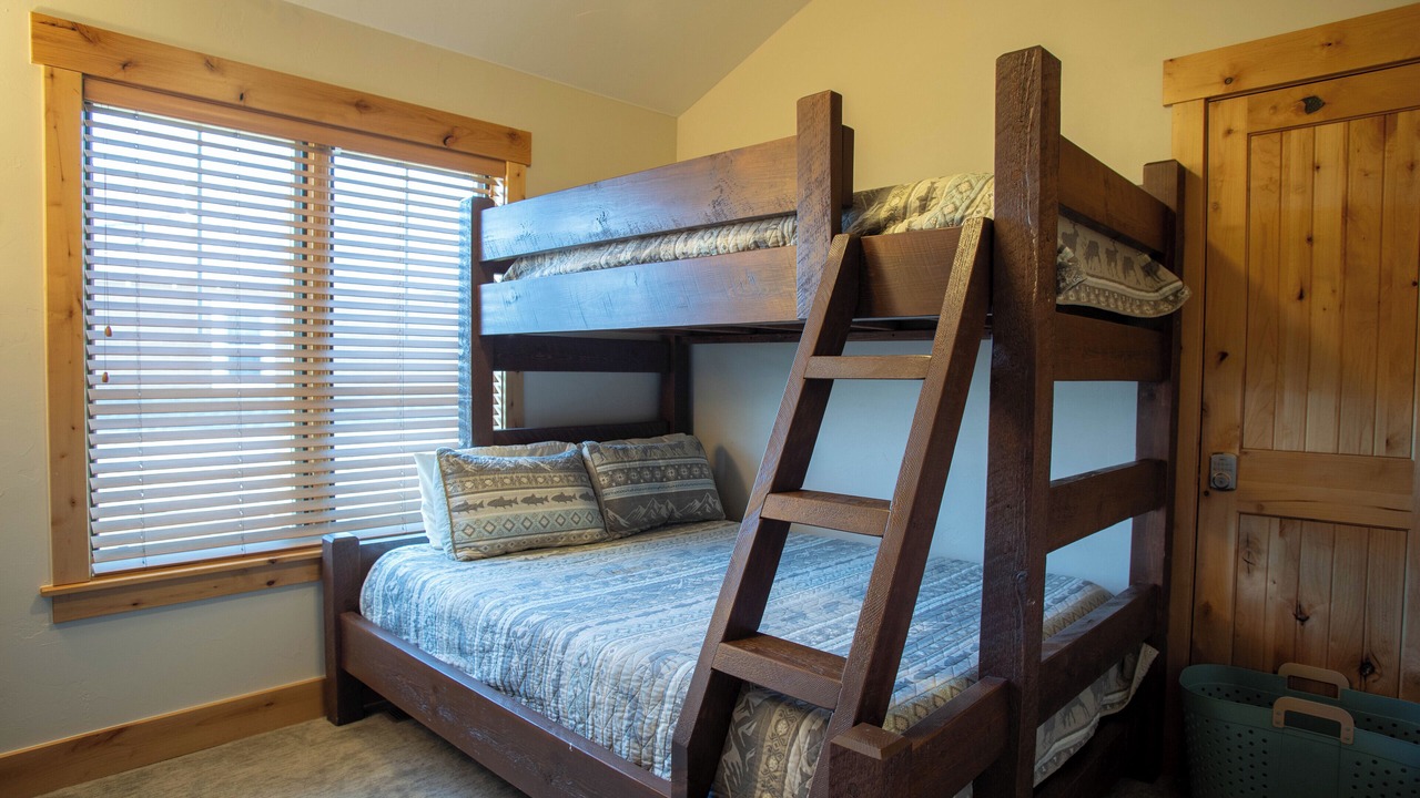 Photo of Bedroom in Grand Elk Ranch