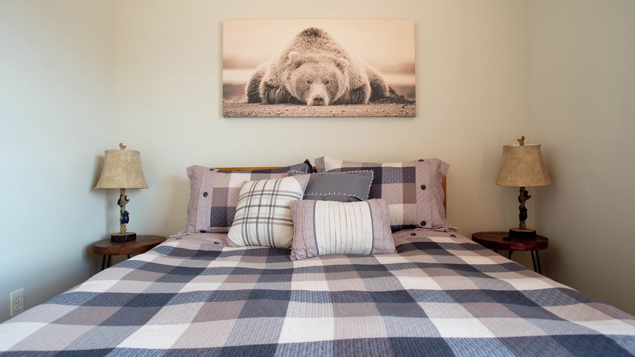 Photo of Bedroom in Grand Elk Ranch